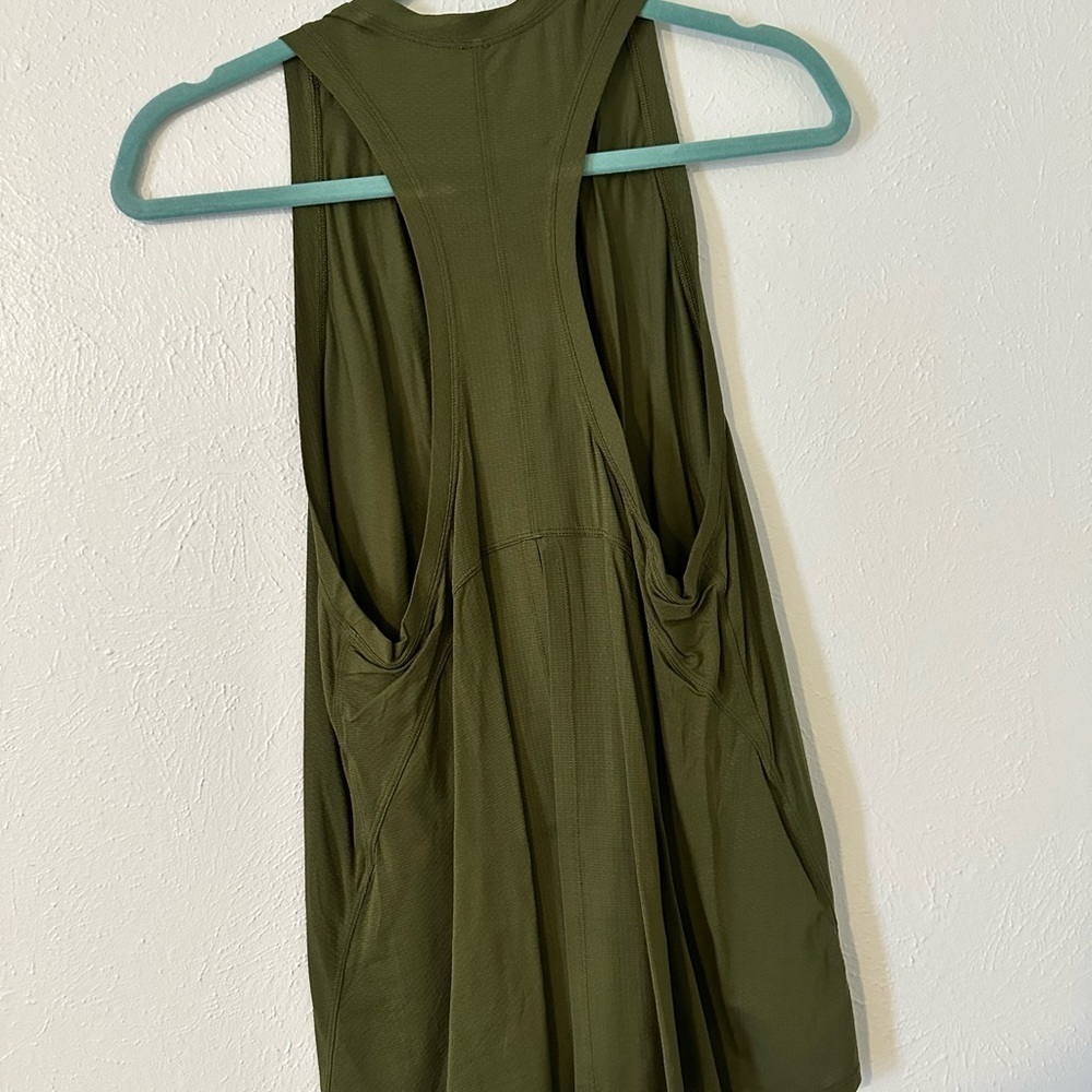 Lululemon Two With One Singlet
Dark Olive​​​​ - Picture 7 of 10